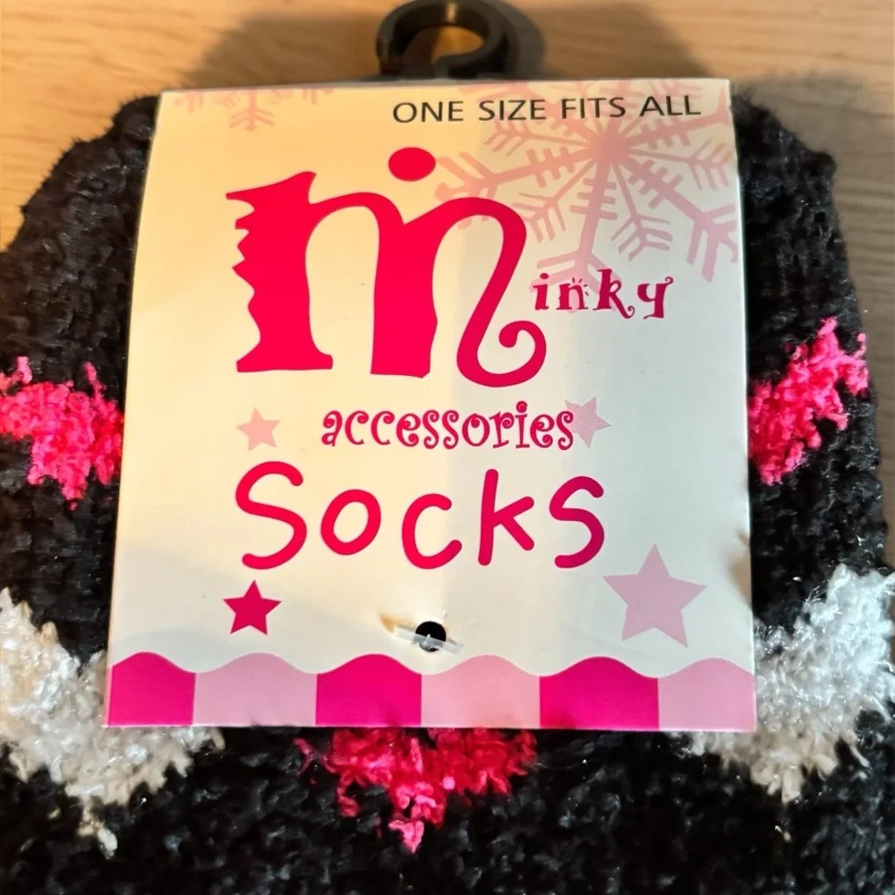 Black, White &‎ Pink Heart Fuzzy Socks